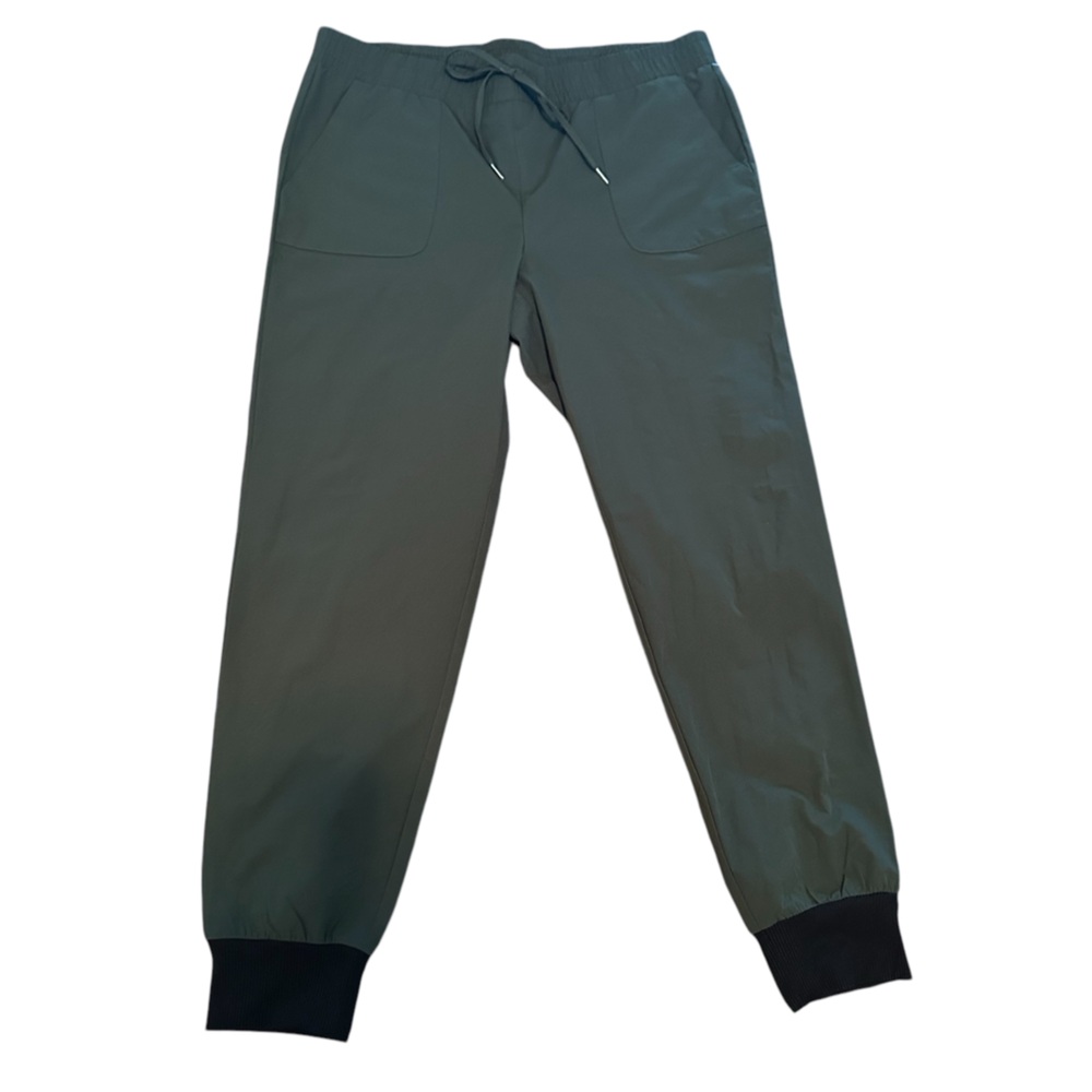 Retrology Tech Jetsetter Pants  Women’s Size Large. Green and Black. New w/ Tags